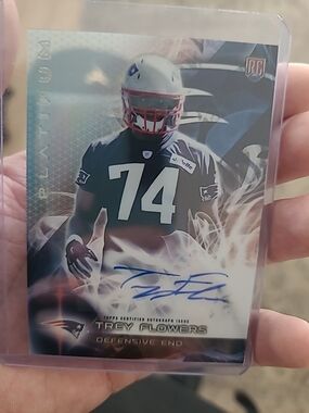 Topps Trey Flowers Autograph Rookie Football Card - Blue, White